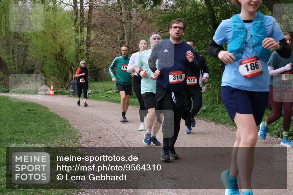 19.04.2026 - Hammer Lauf Lena Gebhardt http://msf.ph/oto/9564310 19.04.2026 10:19:04 Laufen 206, 176, 16, 310, 748, 16, 186, 210 meine-sportfotos.de
