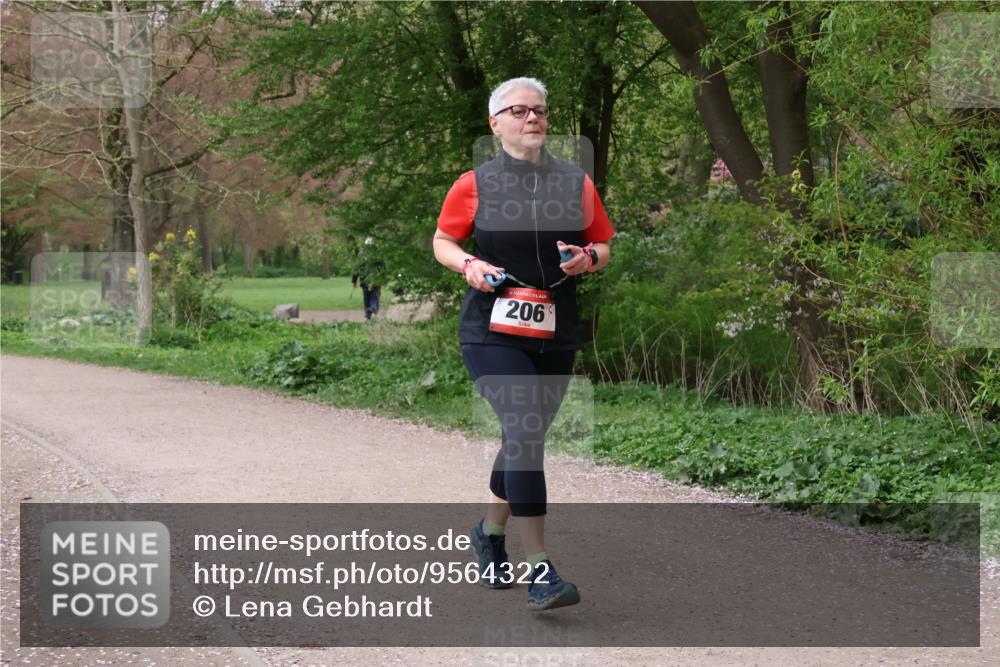 19.04.2026 - Hammer Lauf Lena Gebhardt http://msf.ph/oto/9564322 19.04.2026 10:19:09 Laufen 206 meine-sportfotos.de