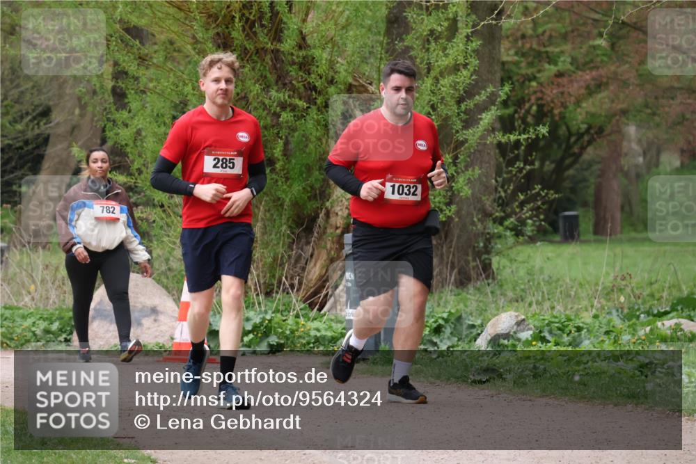 19.04.2026 - Hammer Lauf Lena Gebhardt http://msf.ph/oto/9564324 19.04.2026 10:19:11 Laufen 782, 16, 285, 16, 1032 meine-sportfotos.de