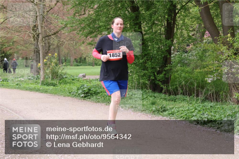 19.04.2026 - Hammer Lauf Lena Gebhardt http://msf.ph/oto/9564342 19.04.2026 10:19:26 Laufen 1852 meine-sportfotos.de