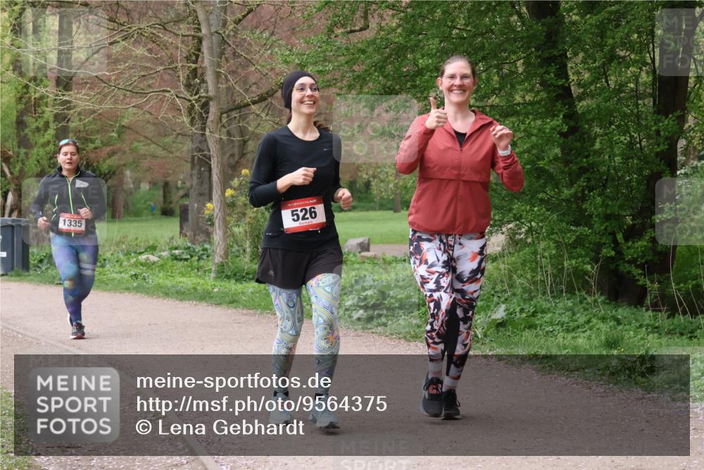 19.04.2026 - Hammer Lauf Lena Gebhardt http://msf.ph/oto/9564375 19.04.2026 10:20:14 Laufen 1335, 16, 526 meine-sportfotos.de