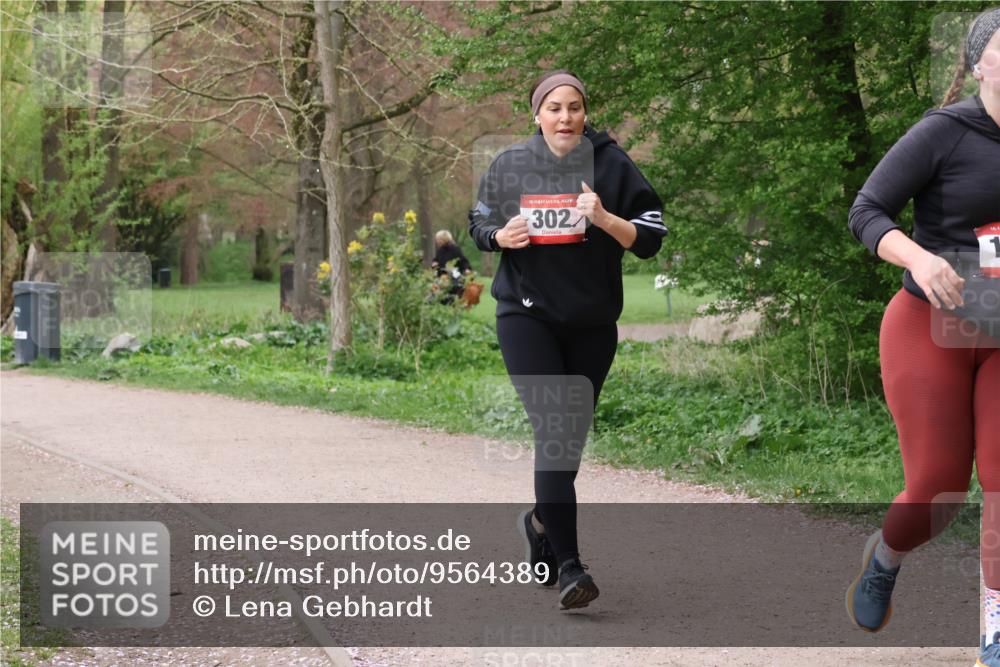 19.04.2026 - Hammer Lauf Lena Gebhardt http://msf.ph/oto/9564389 19.04.2026 10:20:41 Laufen 16, 302 meine-sportfotos.de