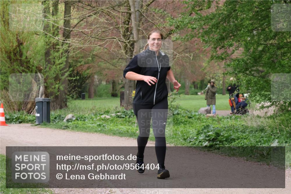 19.04.2026 - Hammer Lauf Lena Gebhardt http://msf.ph/oto/9564404 19.04.2026 10:21:04 Laufen  meine-sportfotos.de