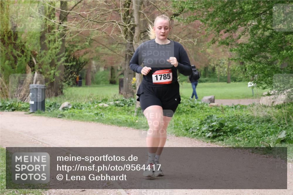 19.04.2026 - Hammer Lauf Lena Gebhardt http://msf.ph/oto/9564417 19.04.2026 10:21:19 Laufen 16, 1785 meine-sportfotos.de