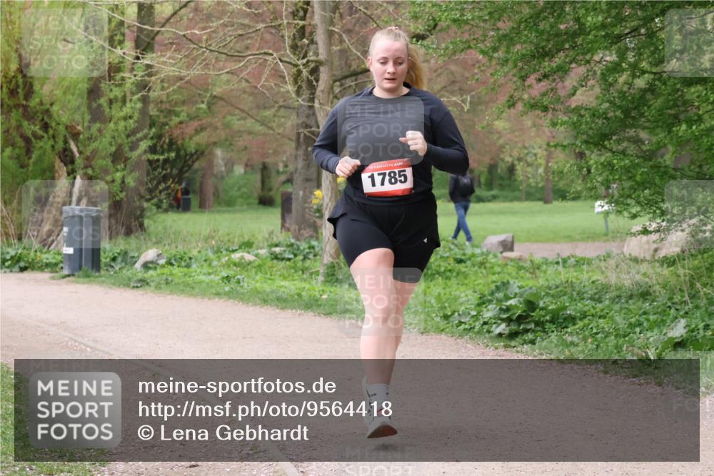 19.04.2026 - Hammer Lauf Lena Gebhardt http://msf.ph/oto/9564418 19.04.2026 10:21:19 Laufen 16, 1785 meine-sportfotos.de