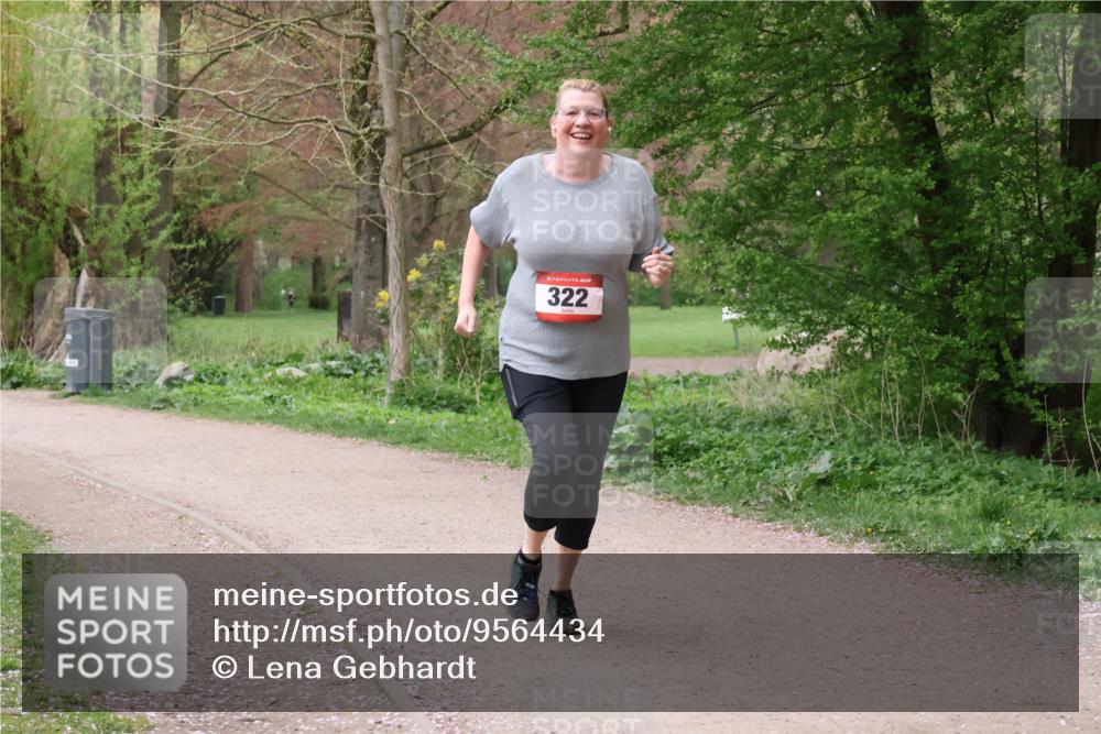 19.04.2026 - Hammer Lauf Lena Gebhardt http://msf.ph/oto/9564434 19.04.2026 10:21:52 Laufen 322 meine-sportfotos.de