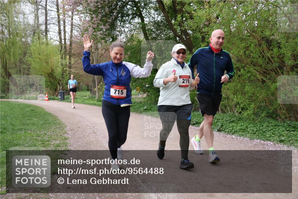 19.04.2026 - Hammer Lauf Lena Gebhardt http://msf.ph/oto/9564488 19.04.2026 10:22:42 Laufen 715, 16, 219 meine-sportfotos.de
