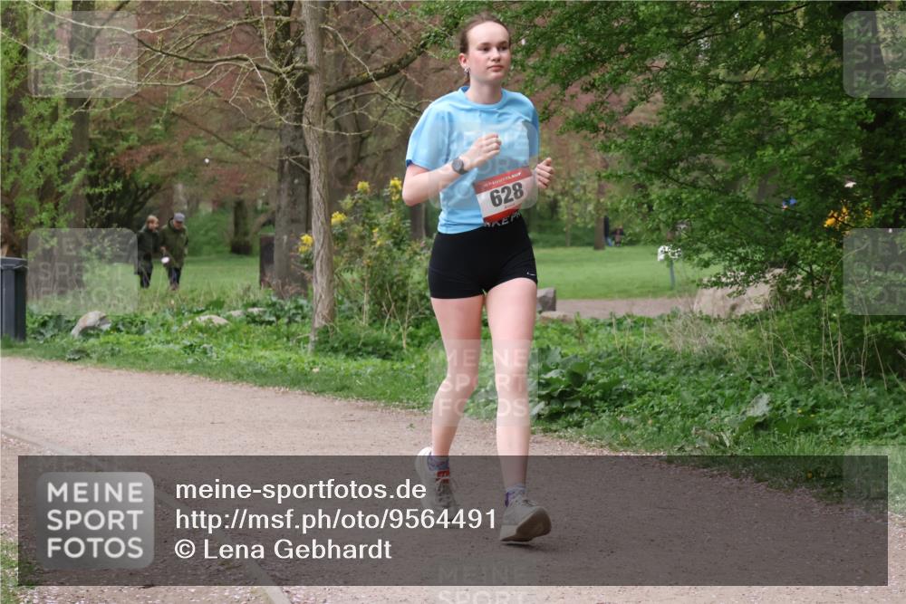 19.04.2026 - Hammer Lauf Lena Gebhardt http://msf.ph/oto/9564491 19.04.2026 10:22:45 Laufen 16, 628 meine-sportfotos.de