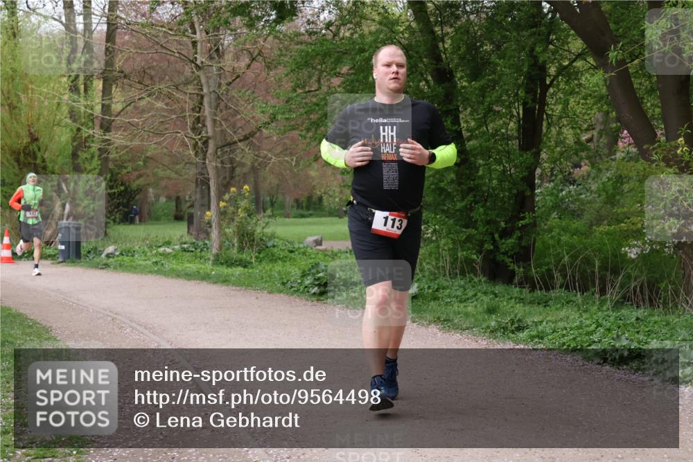 19.04.2026 - Hammer Lauf Lena Gebhardt http://msf.ph/oto/9564498 19.04.2026 10:23:08 Laufen 147, 113 meine-sportfotos.de