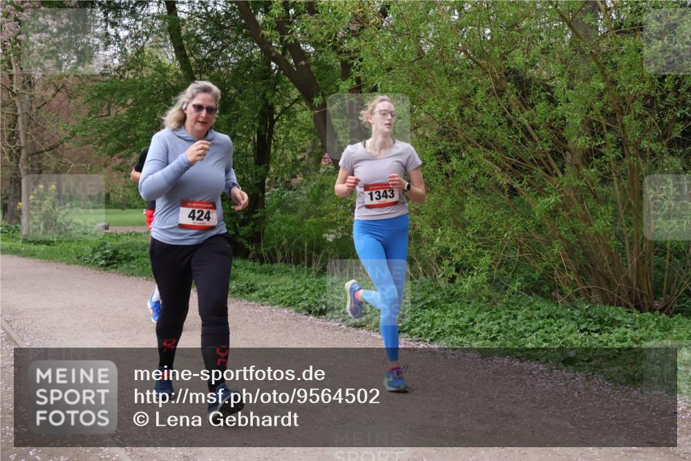 19.04.2026 - Hammer Lauf Lena Gebhardt http://msf.ph/oto/9564502 19.04.2026 10:23:19 Laufen 16, 424, 1343 meine-sportfotos.de