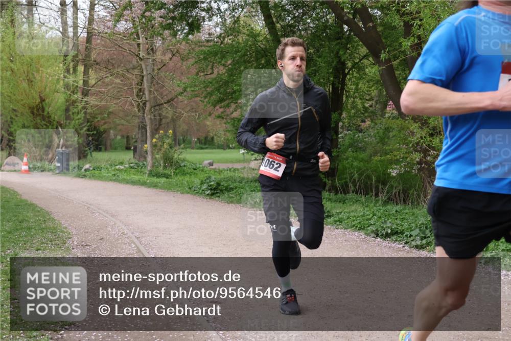 19.04.2026 - Hammer Lauf Lena Gebhardt http://msf.ph/oto/9564546 19.04.2026 10:25:36 Laufen 1062 meine-sportfotos.de