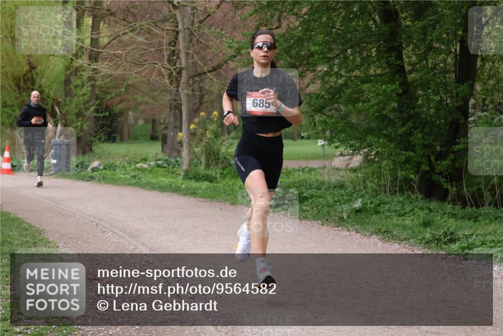 19.04.2026 - Hammer Lauf Lena Gebhardt http://msf.ph/oto/9564582 19.04.2026 10:27:43 Laufen 685 meine-sportfotos.de