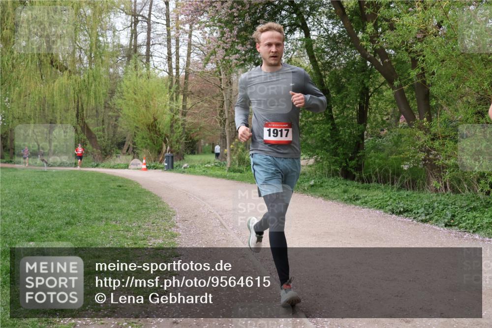 19.04.2026 - Hammer Lauf Lena Gebhardt http://msf.ph/oto/9564615 19.04.2026 10:29:36 Laufen 16, 1917 meine-sportfotos.de