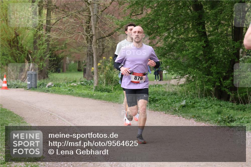 19.04.2026 - Hammer Lauf Lena Gebhardt http://msf.ph/oto/9564625 19.04.2026 10:30:03 Laufen 876, 30 meine-sportfotos.de