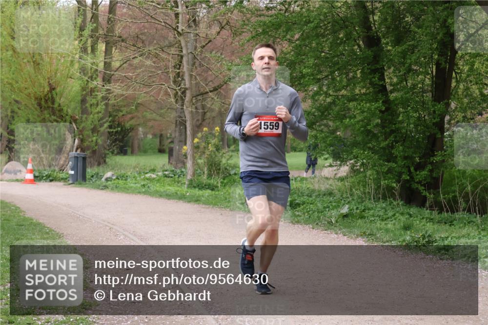 19.04.2026 - Hammer Lauf Lena Gebhardt http://msf.ph/oto/9564630 19.04.2026 10:30:18 Laufen 16, 1559 meine-sportfotos.de