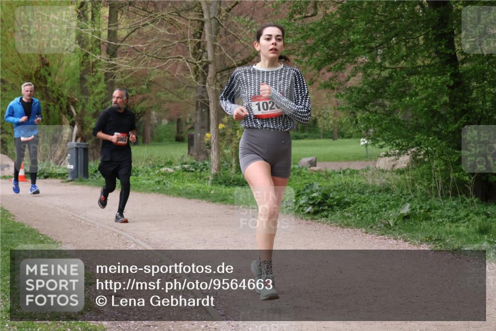 19.04.2026 - Hammer Lauf Lena Gebhardt http://msf.ph/oto/9564663 19.04.2026 10:31:46 Laufen 902, 16, 102 meine-sportfotos.de