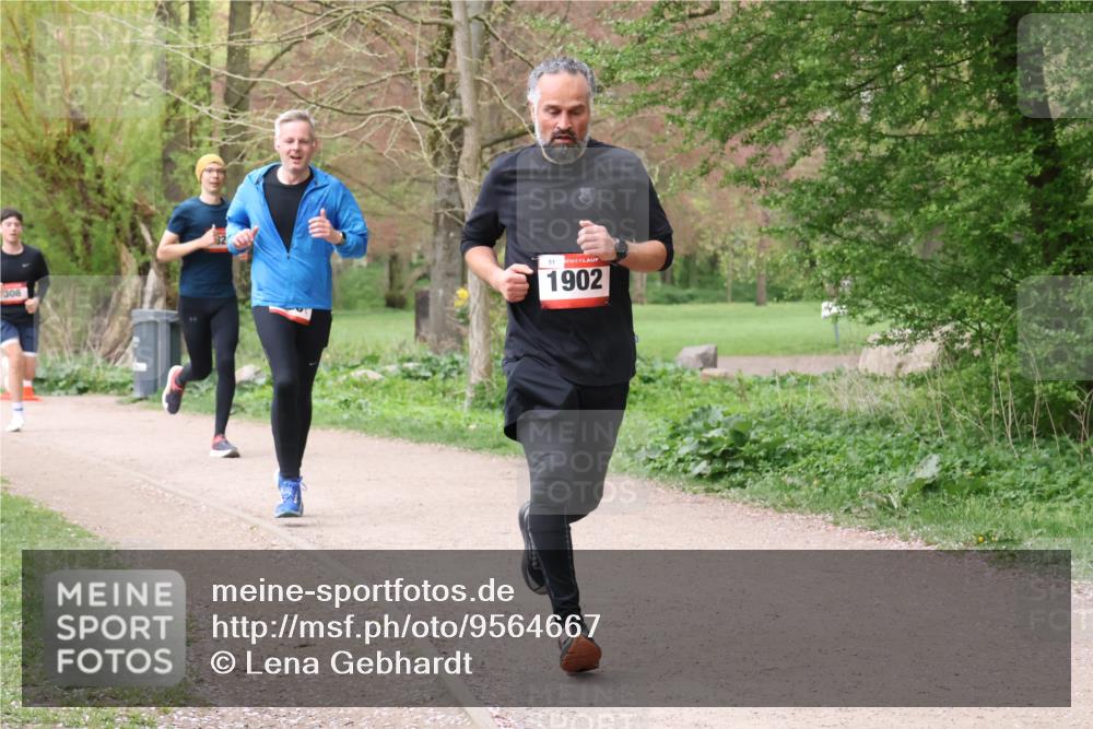19.04.2026 - Hammer Lauf Lena Gebhardt http://msf.ph/oto/9564667 19.04.2026 10:31:49 Laufen 308, 51, 1902 meine-sportfotos.de