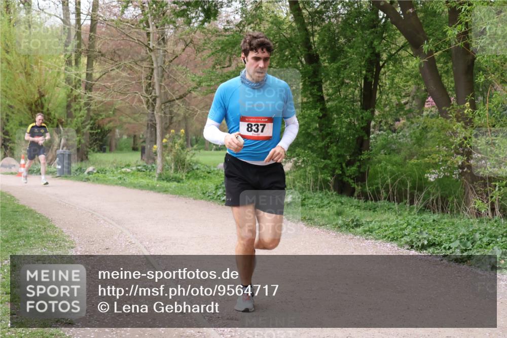 19.04.2026 - Hammer Lauf Lena Gebhardt http://msf.ph/oto/9564717 19.04.2026 10:33:16 Laufen 16, 837 meine-sportfotos.de
