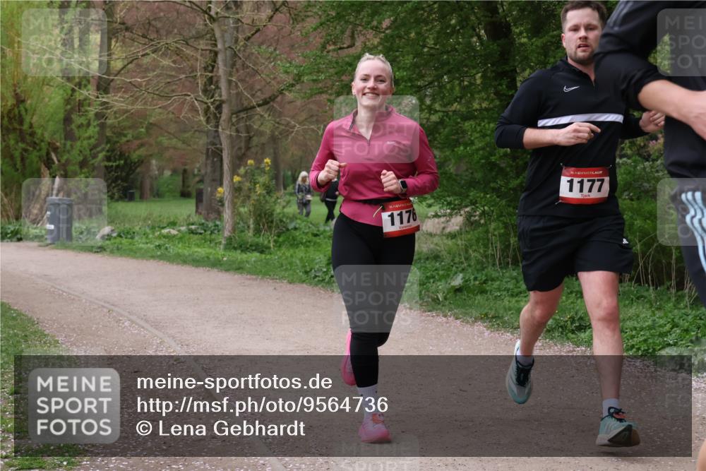 19.04.2026 - Hammer Lauf Lena Gebhardt http://msf.ph/oto/9564736 19.04.2026 10:33:55 Laufen 16, 1176, 16, 1177 meine-sportfotos.de