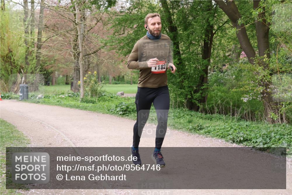 19.04.2026 - Hammer Lauf Lena Gebhardt http://msf.ph/oto/9564746 19.04.2026 10:34:11 Laufen 182 meine-sportfotos.de