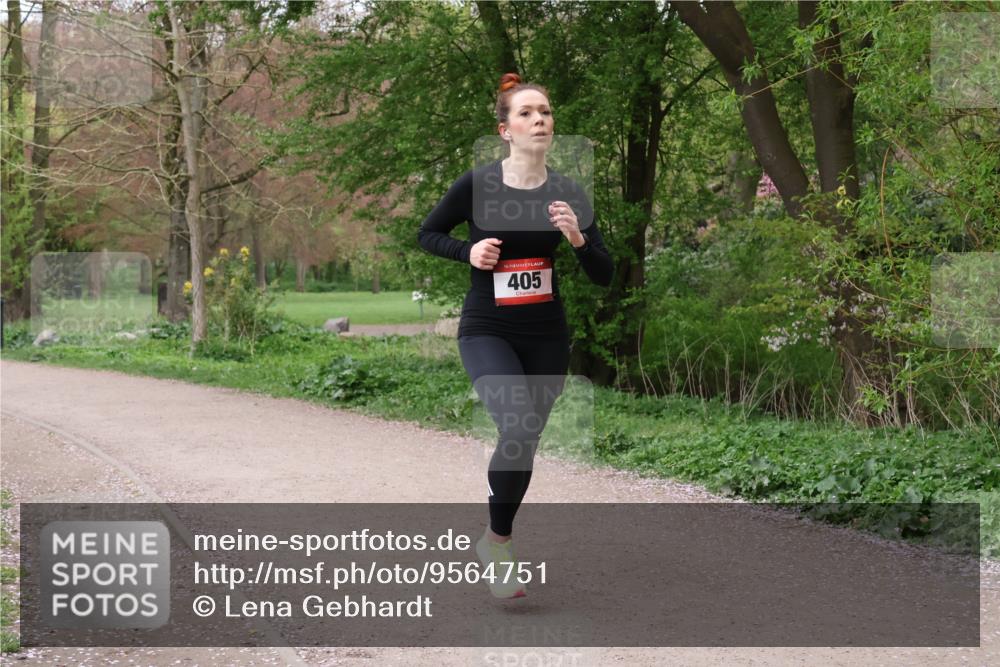 19.04.2026 - Hammer Lauf Lena Gebhardt http://msf.ph/oto/9564751 19.04.2026 10:34:18 Laufen 16, 405 meine-sportfotos.de