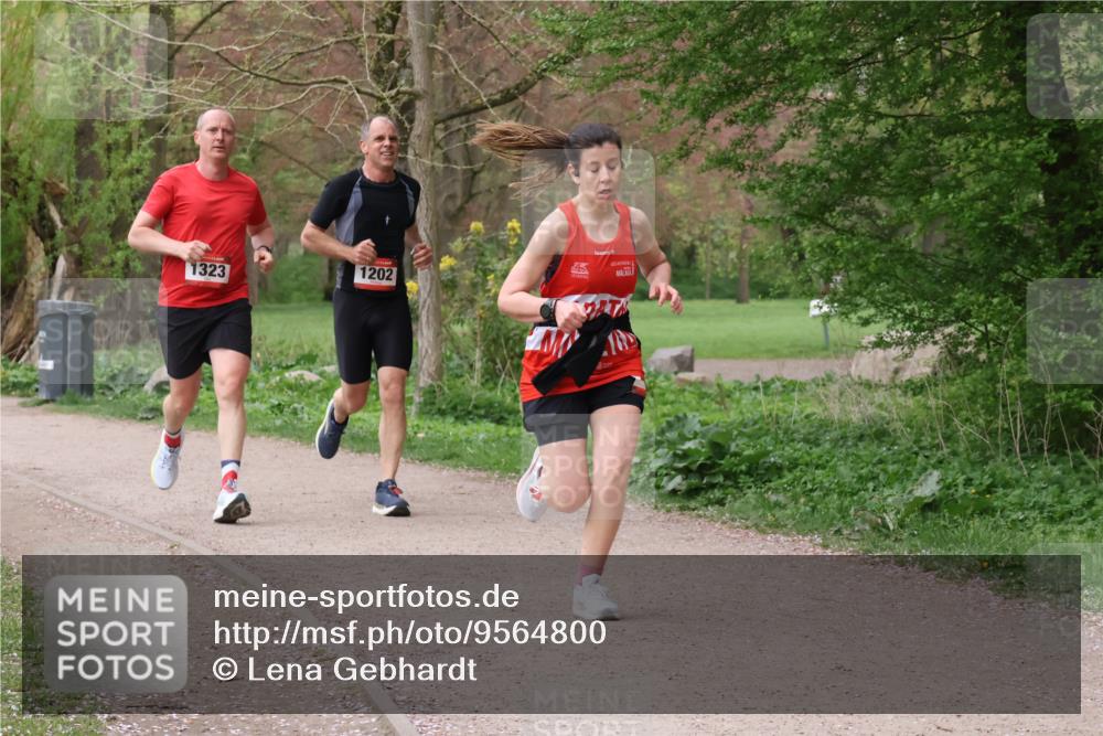 19.04.2026 - Hammer Lauf Lena Gebhardt http://msf.ph/oto/9564800 19.04.2026 10:35:54 Laufen 1202, 1323 meine-sportfotos.de