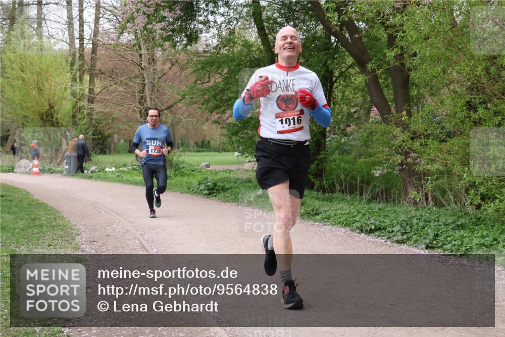 19.04.2026 - Hammer Lauf Lena Gebhardt http://msf.ph/oto/9564838 19.04.2026 10:37:26 Laufen 1738, 16, 1016 meine-sportfotos.de