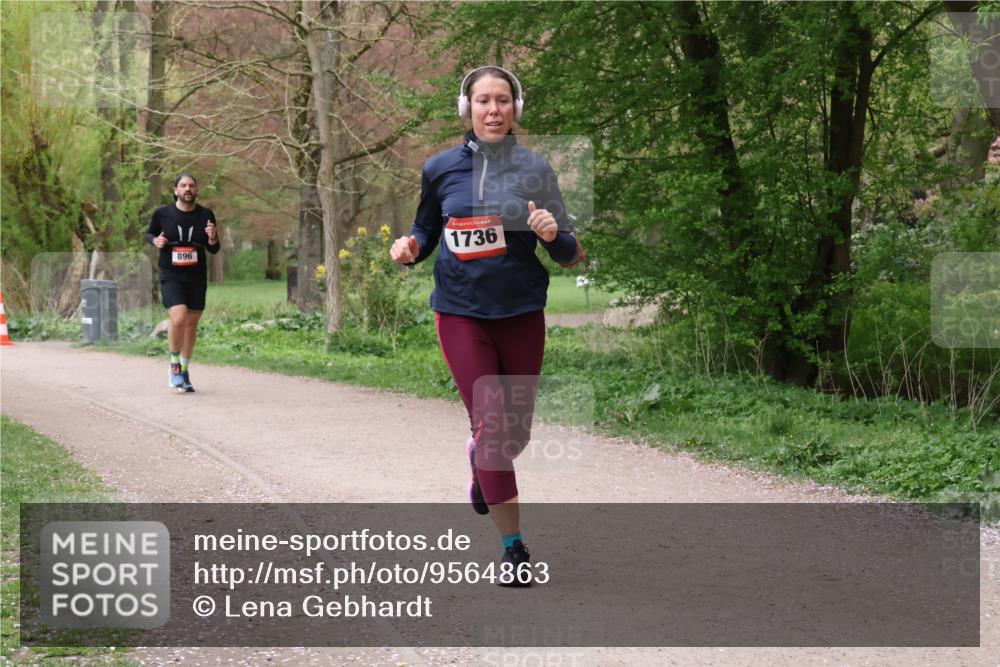 19.04.2026 - Hammer Lauf Lena Gebhardt http://msf.ph/oto/9564863 19.04.2026 10:38:23 Laufen 896, 1736 meine-sportfotos.de