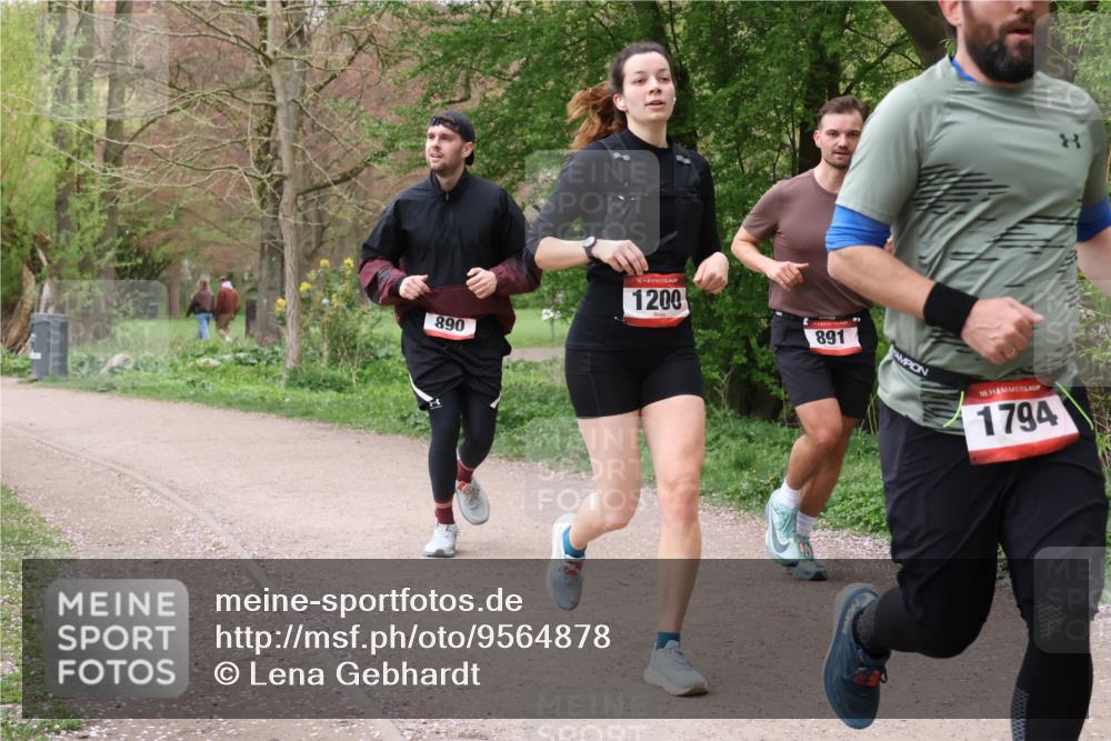 19.04.2026 - Hammer Lauf Lena Gebhardt http://msf.ph/oto/9564878 19.04.2026 10:38:52 Laufen 890, 16, 1200, 891, 16, 1794 meine-sportfotos.de