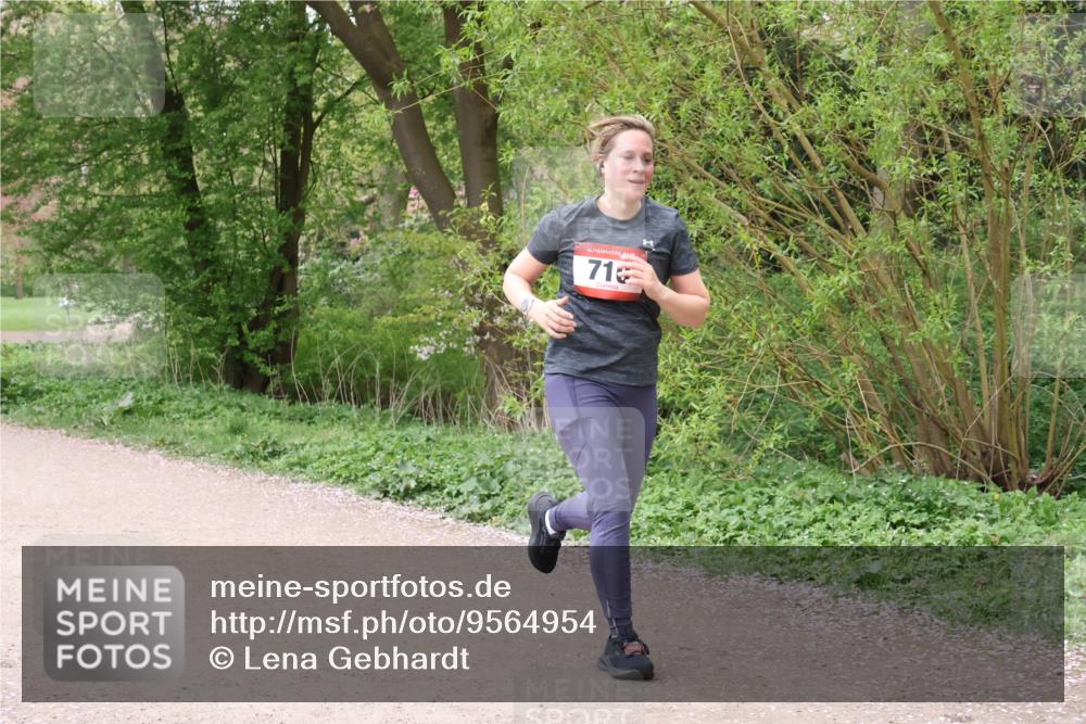 19.04.2026 - Hammer Lauf Lena Gebhardt http://msf.ph/oto/9564954 19.04.2026 10:40:46 Laufen 16, 716 meine-sportfotos.de