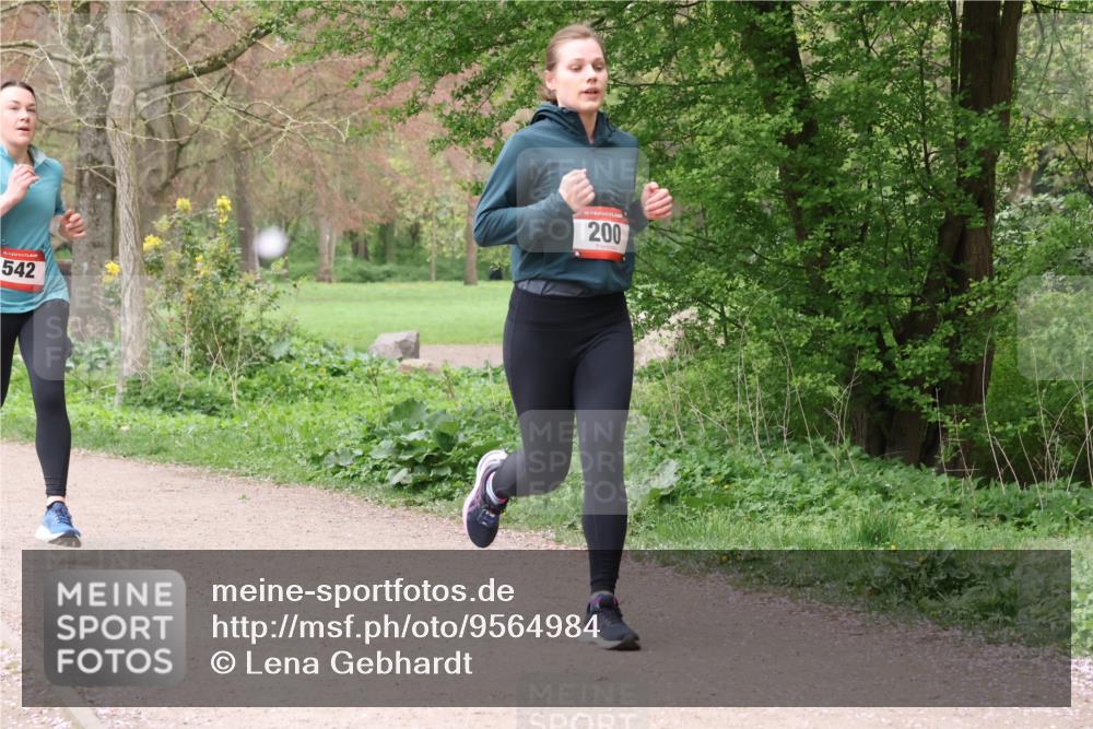 19.04.2026 - Hammer Lauf Lena Gebhardt http://msf.ph/oto/9564984 19.04.2026 10:41:15 Laufen 542, 16, 200 meine-sportfotos.de