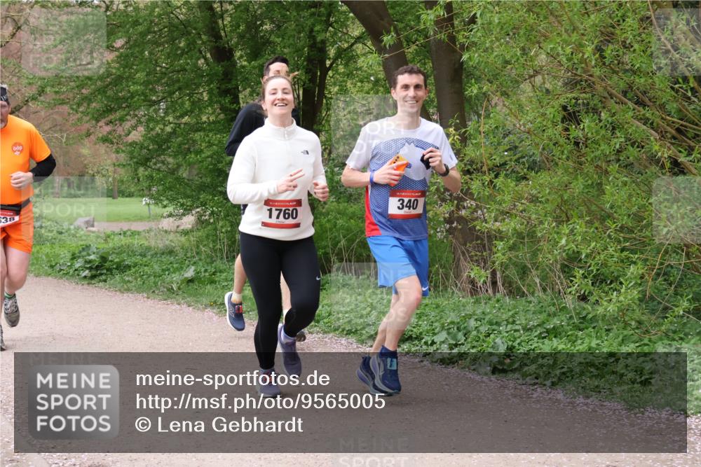19.04.2026 - Hammer Lauf Lena Gebhardt http://msf.ph/oto/9565005 19.04.2026 10:41:34 Laufen 638, 16, 1760, 16, 340 meine-sportfotos.de