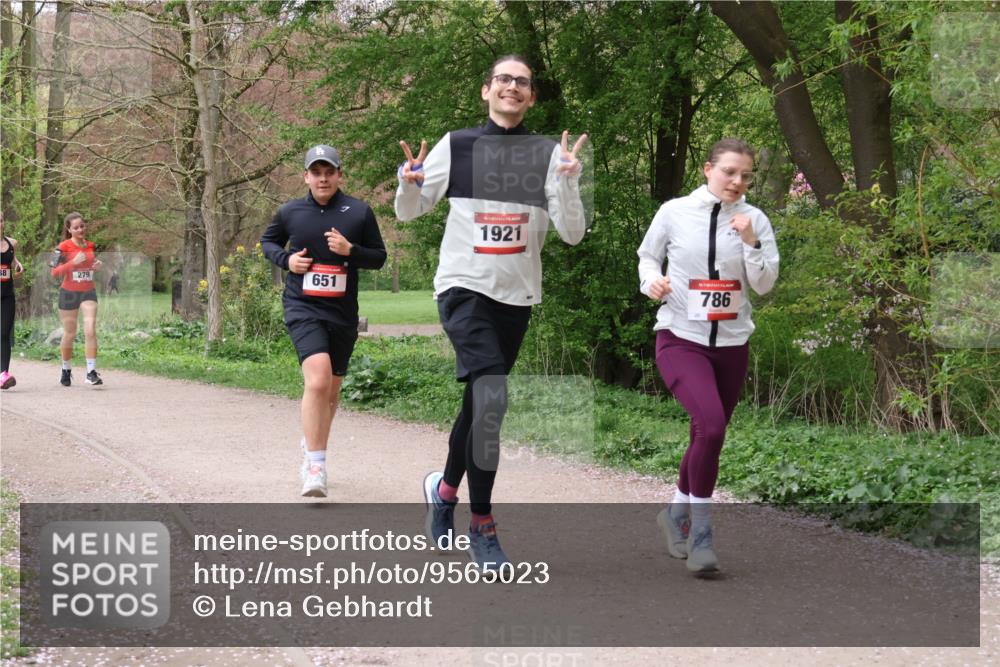 19.04.2026 - Hammer Lauf Lena Gebhardt http://msf.ph/oto/9565023 19.04.2026 10:41:55 Laufen 279, 651, 16, 1921, 16, 786 meine-sportfotos.de
