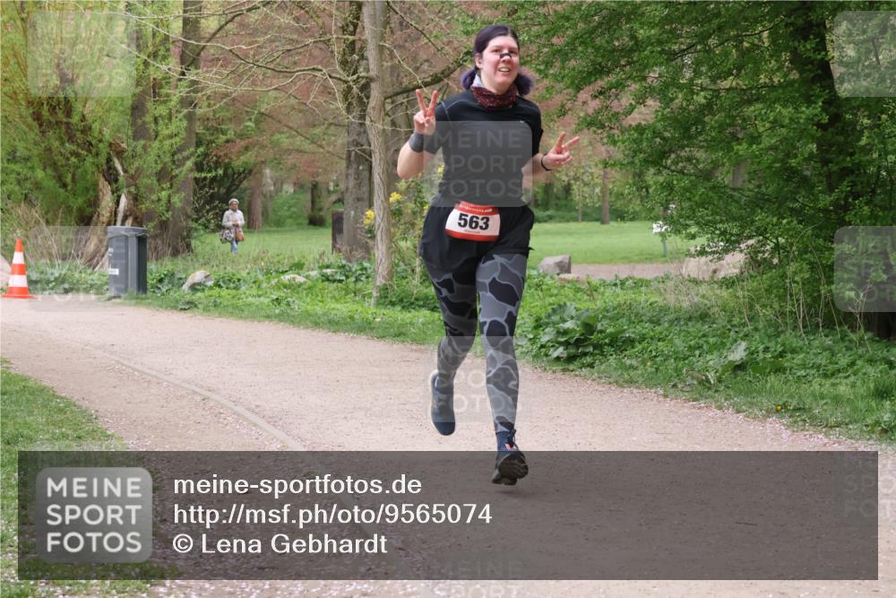 19.04.2026 - Hammer Lauf Lena Gebhardt http://msf.ph/oto/9565074 19.04.2026 10:42:36 Laufen 563 meine-sportfotos.de