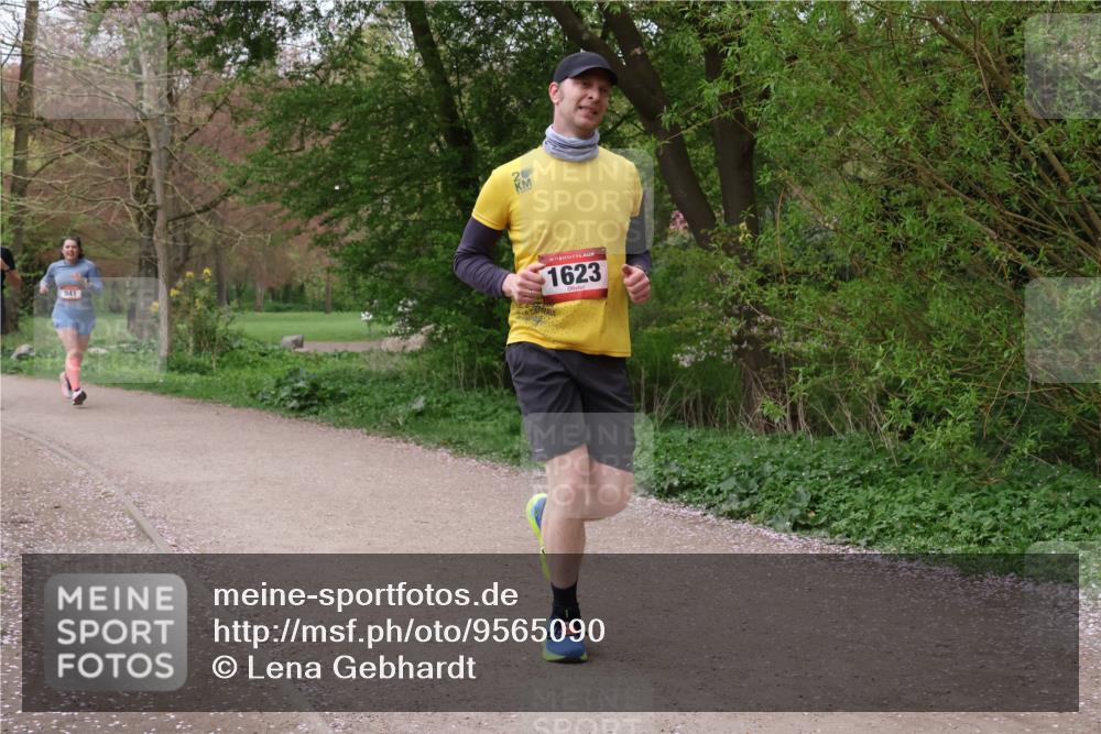 19.04.2026 - Hammer Lauf Lena Gebhardt http://msf.ph/oto/9565090 19.04.2026 10:42:51 Laufen 941, 20, 1623 meine-sportfotos.de