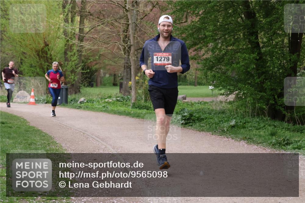 19.04.2026 - Hammer Lauf Lena Gebhardt http://msf.ph/oto/9565098 19.04.2026 10:43:01 Laufen 1218, 579, 16, 1279 meine-sportfotos.de