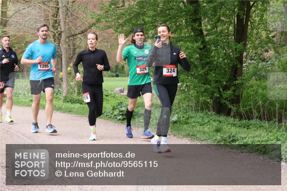 19.04.2026 - Hammer Lauf Lena Gebhardt http://msf.ph/oto/9565115 19.04.2026 10:43:18 Laufen 41, 1295, 15, 325, 16, 324 meine-sportfotos.de