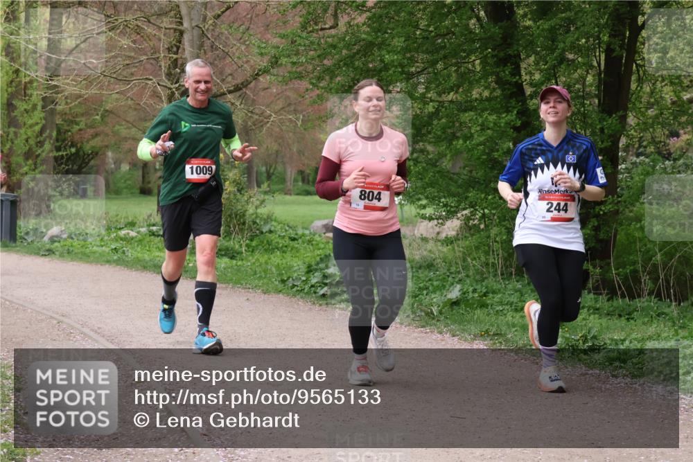 19.04.2026 - Hammer Lauf Lena Gebhardt http://msf.ph/oto/9565133 19.04.2026 10:43:48 Laufen 1009, 804, 16, 244 meine-sportfotos.de