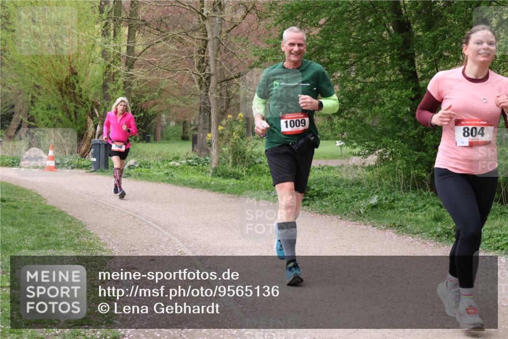 19.04.2026 - Hammer Lauf Lena Gebhardt http://msf.ph/oto/9565136 19.04.2026 10:43:49 Laufen 760, 1009, 16, 804 meine-sportfotos.de