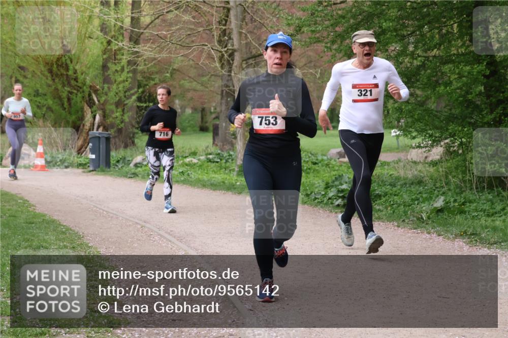 19.04.2026 - Hammer Lauf Lena Gebhardt http://msf.ph/oto/9565142 19.04.2026 10:44:06 Laufen 957, 716, 16, 753, 16, 321 meine-sportfotos.de