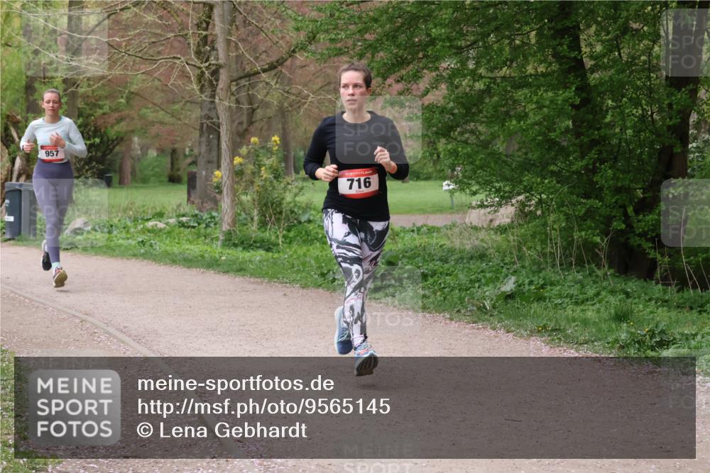 19.04.2026 - Hammer Lauf Lena Gebhardt http://msf.ph/oto/9565145 19.04.2026 10:44:08 Laufen 957, 16, 716 meine-sportfotos.de