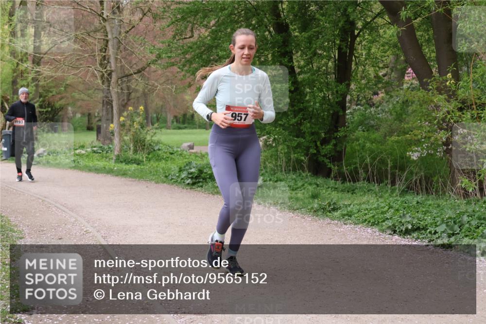 19.04.2026 - Hammer Lauf Lena Gebhardt http://msf.ph/oto/9565152 19.04.2026 10:44:11 Laufen 193, 957 meine-sportfotos.de