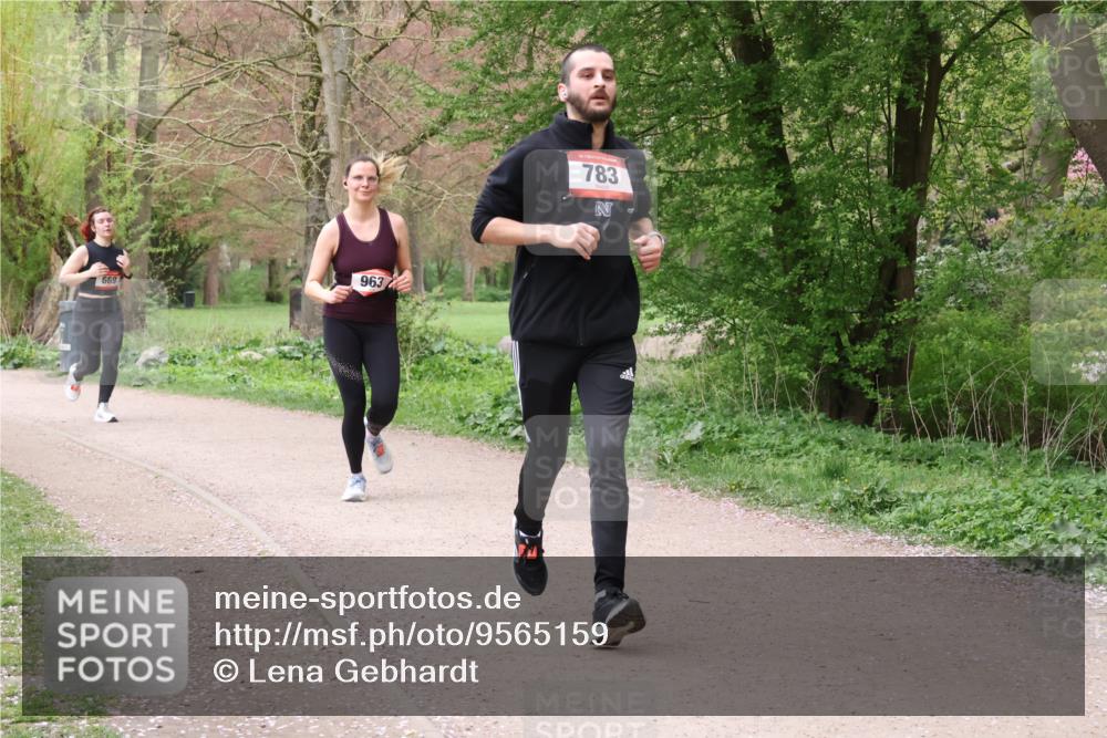 19.04.2026 - Hammer Lauf Lena Gebhardt http://msf.ph/oto/9565159 19.04.2026 10:44:23 Laufen 669, 963, 783 meine-sportfotos.de
