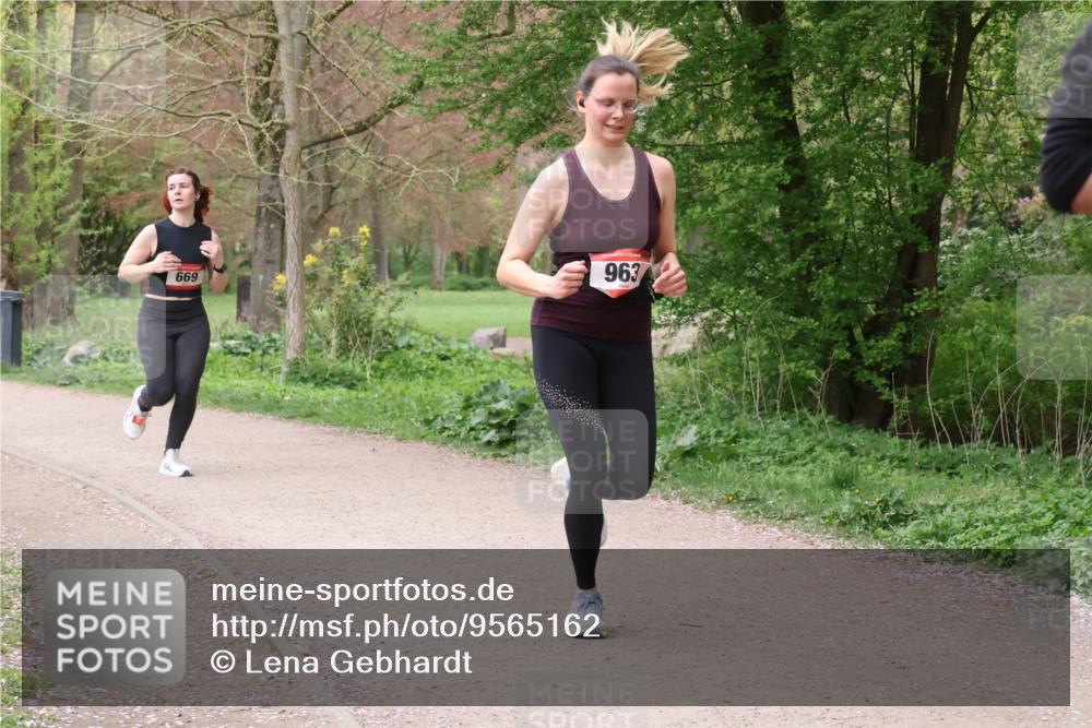 19.04.2026 - Hammer Lauf Lena Gebhardt http://msf.ph/oto/9565162 19.04.2026 10:44:25 Laufen 669, 963 meine-sportfotos.de