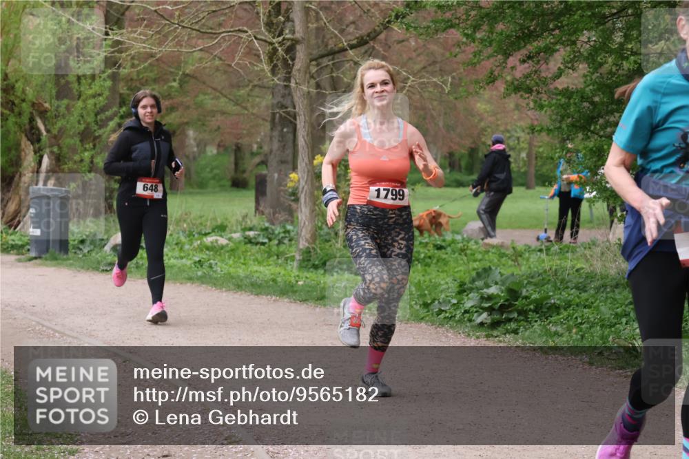 19.04.2026 - Hammer Lauf Lena Gebhardt http://msf.ph/oto/9565182 19.04.2026 10:45:00 Laufen 648, 16, 1799 meine-sportfotos.de