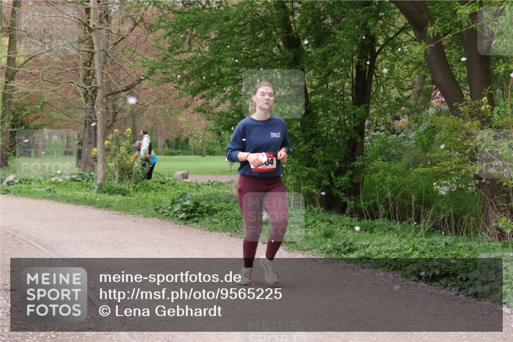 19.04.2026 - Hammer Lauf Lena Gebhardt http://msf.ph/oto/9565225 19.04.2026 10:46:33 Laufen 04 meine-sportfotos.de