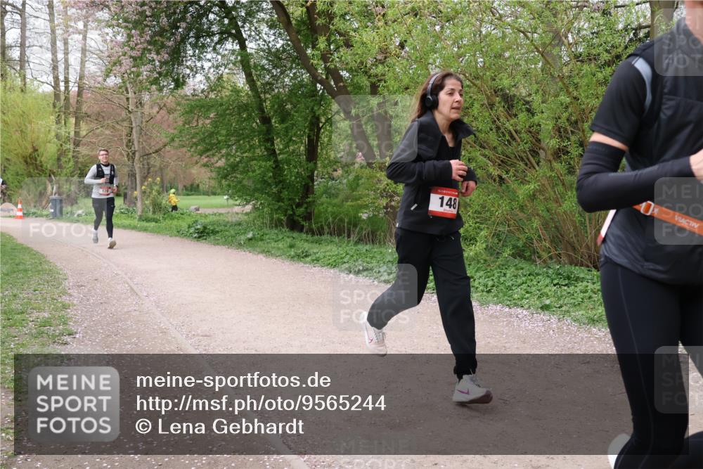 19.04.2026 - Hammer Lauf Lena Gebhardt http://msf.ph/oto/9565244 19.04.2026 10:46:55 Laufen 148 meine-sportfotos.de