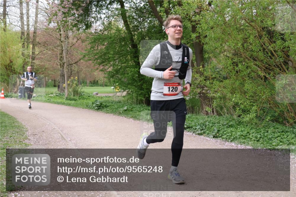 19.04.2026 - Hammer Lauf Lena Gebhardt http://msf.ph/oto/9565248 19.04.2026 10:46:58 Laufen 16, 120 meine-sportfotos.de