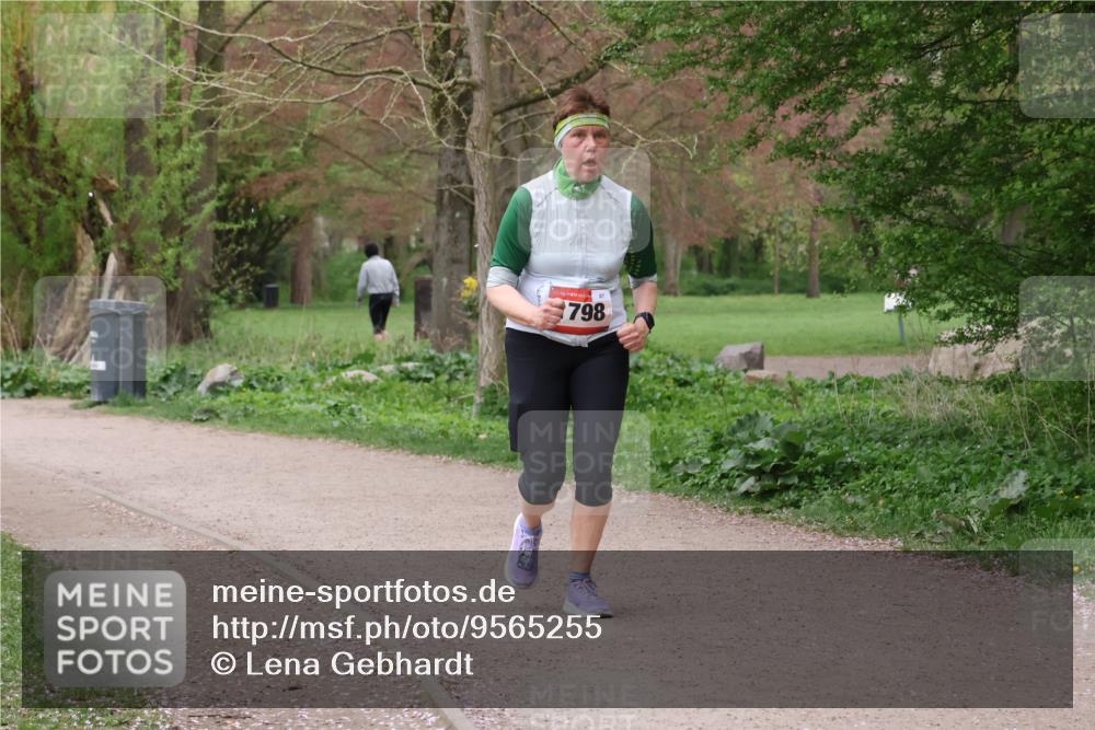 19.04.2026 - Hammer Lauf Lena Gebhardt http://msf.ph/oto/9565255 19.04.2026 10:47:19 Laufen 798 meine-sportfotos.de