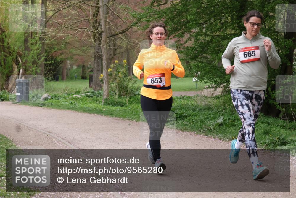 19.04.2026 - Hammer Lauf Lena Gebhardt http://msf.ph/oto/9565280 19.04.2026 10:47:42 Laufen 16, 653, 665 meine-sportfotos.de